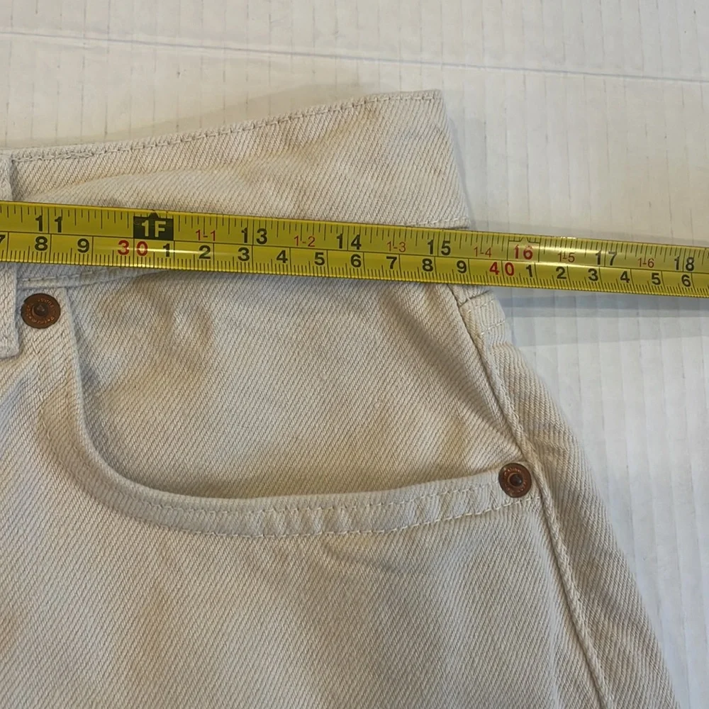 NWOT REFORMATION AMY BUTTON FLY HIGH RISE JEAN DENIM SHORTS BONE WASH Size 29 - Picture 11 of 15